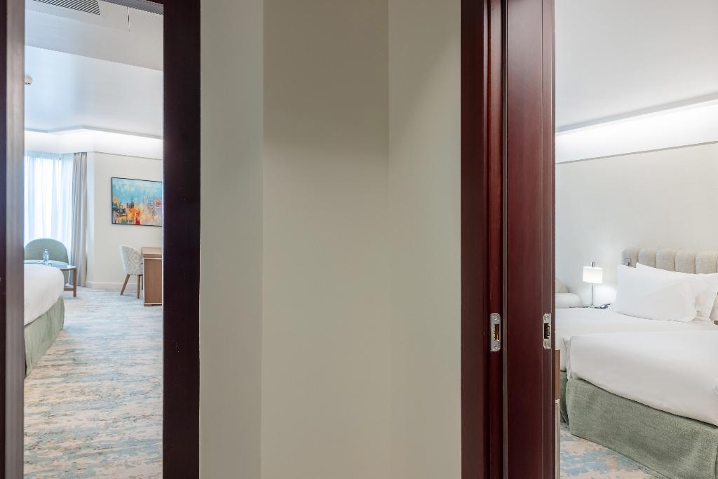 Imagem da galeria de Crowne Plaza Porto