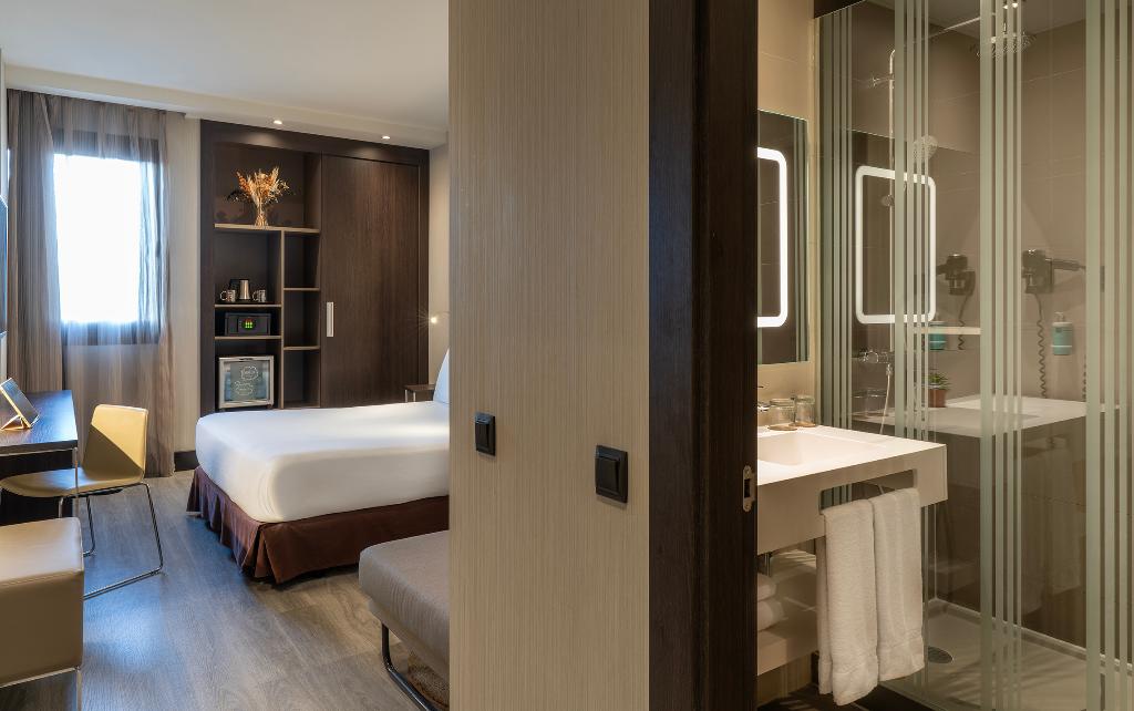 hotel-thumb