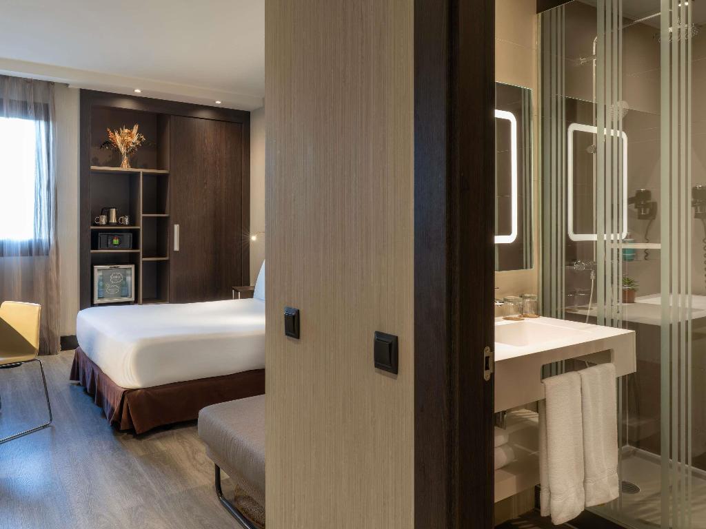 hotel-thumb