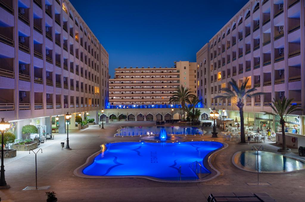 Hotel KN Aparthotel Columbus, Spanien, Playa de Las Américas. Großes 24