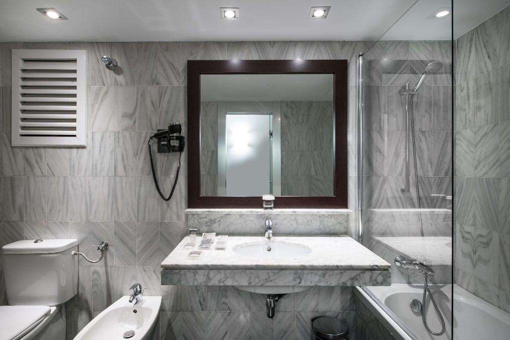 Hotel Catalonia Atenas, Spanien, Barcelona. Großes 67