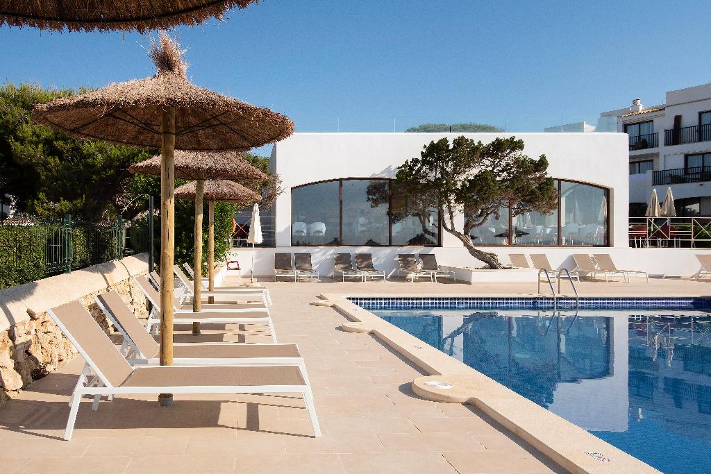 Hotel Alua Suites las Rocas, Spanien, Cala d'Or. Großes 2