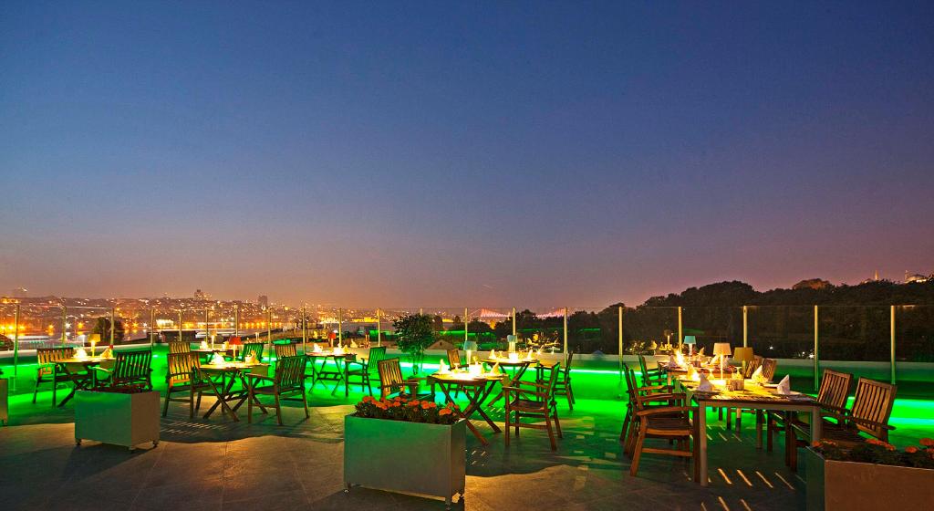 Doubletree By Hilton Istanbul Sirkeci