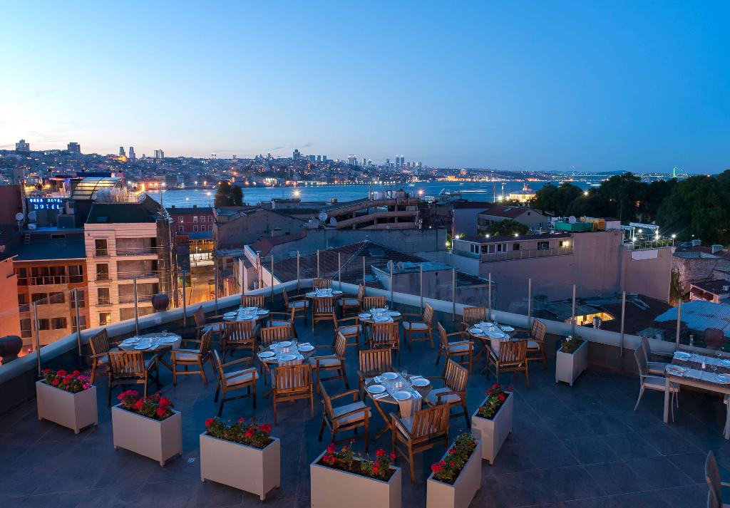 Doubletree By Hilton Istanbul Sirkeci