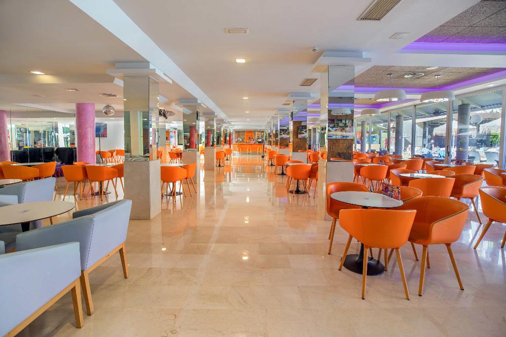 Hotel Servigroup Pueblo Benidorm, Spanien, Benidorm. Großes 18
