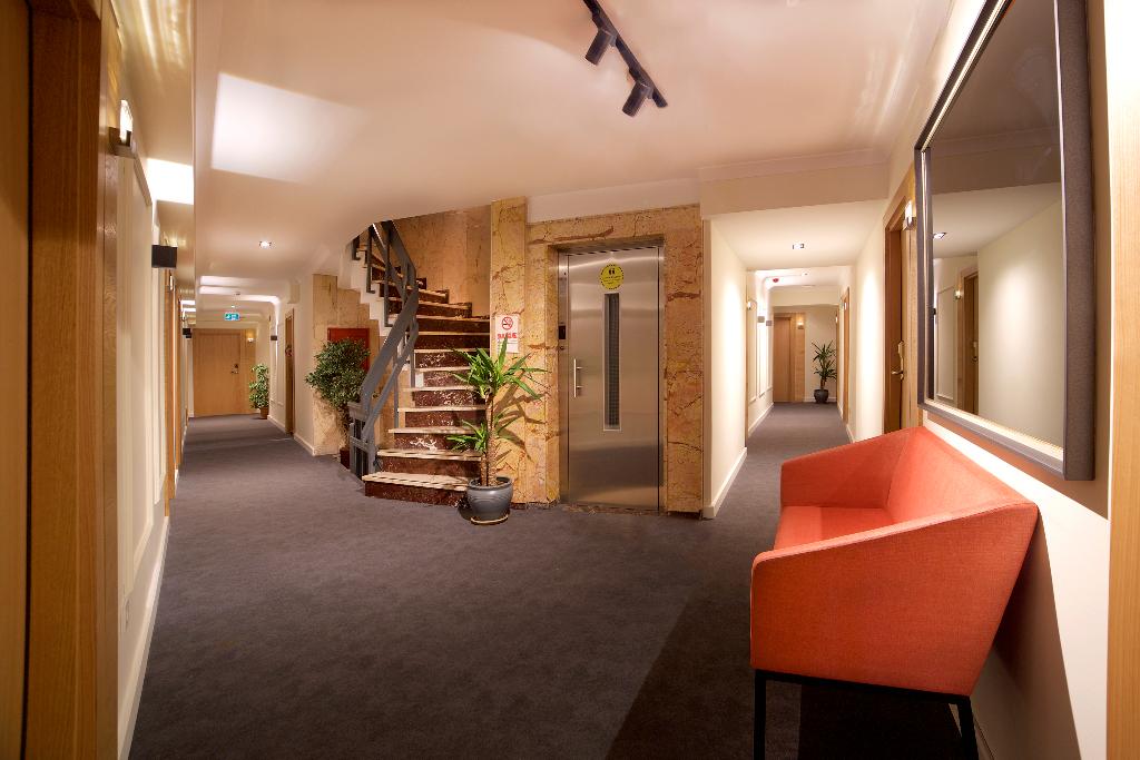 Barin Hotel