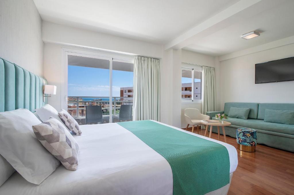 Hotel Hotel Costa Malaga by Pierre & Vacances, Spanien, Torremolinos. Großes 1