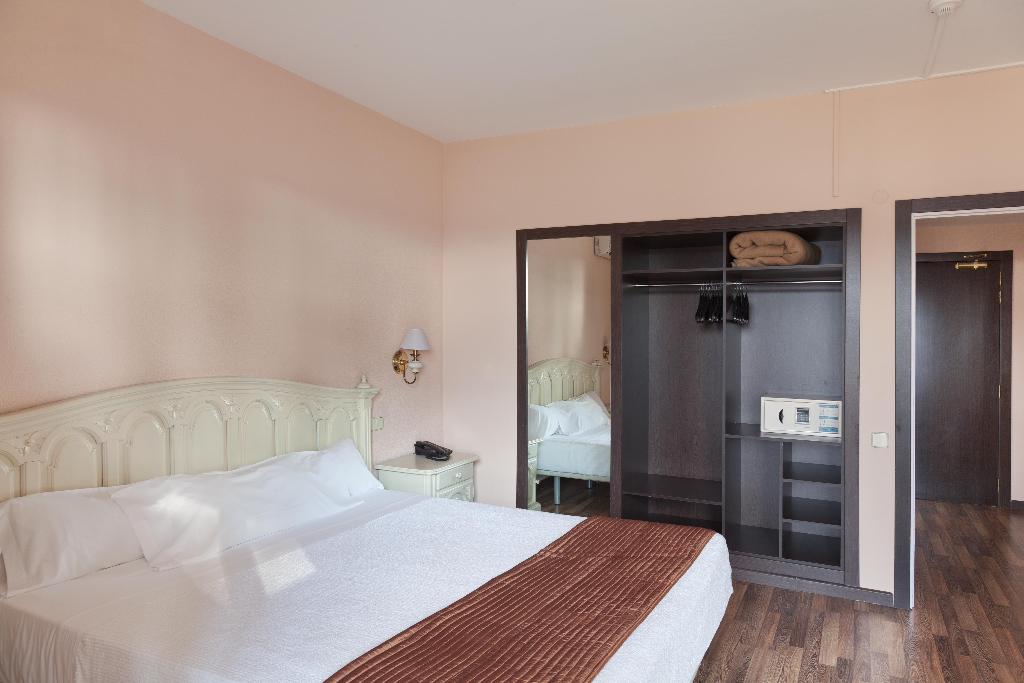Roger de Flor by Seleqtta Hotels