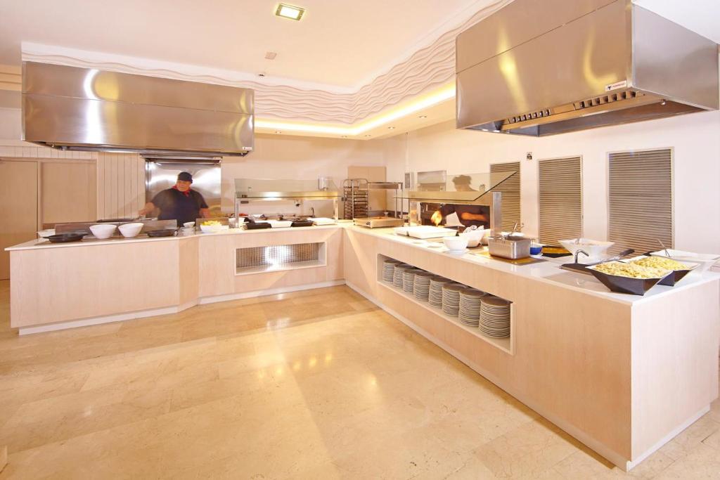 MLL Palma Bay Club Resort photo 55