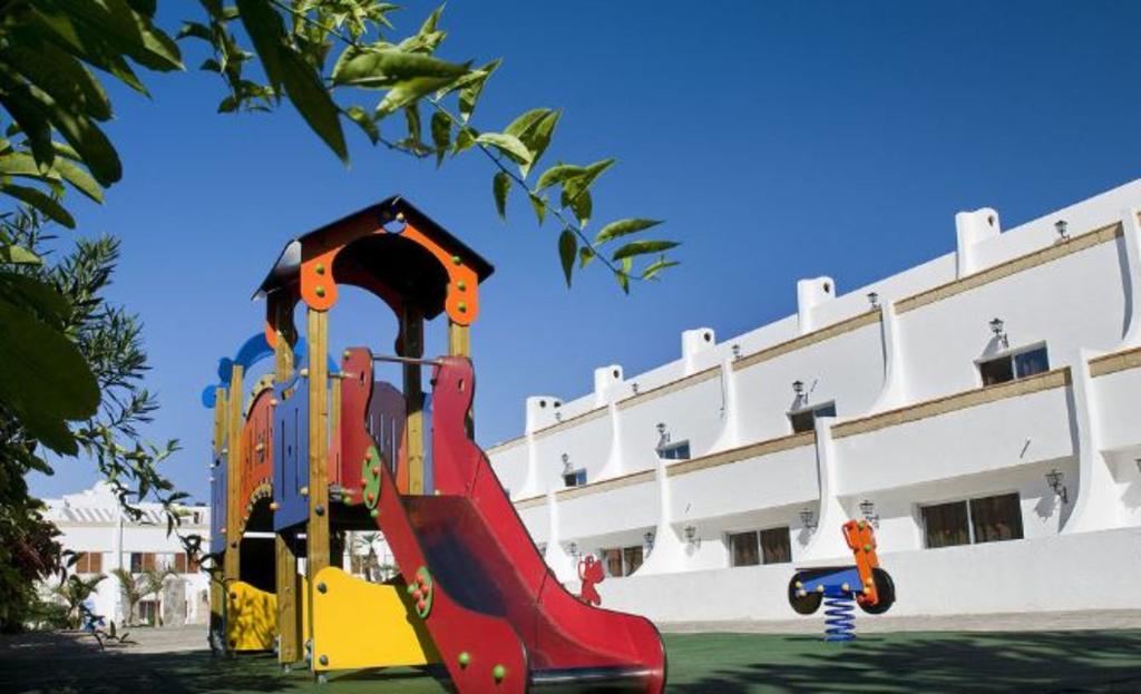 Las Piramides Resort photo 9