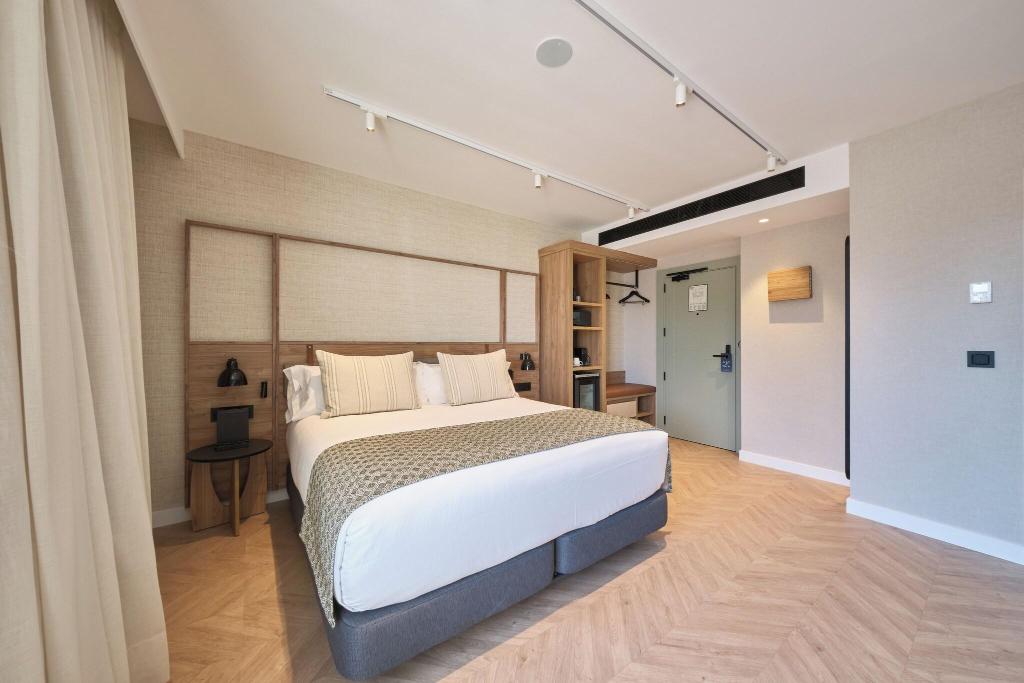 Hotel Catalonia Sagrada Familia, Spanien, Barcelona. Großes 1