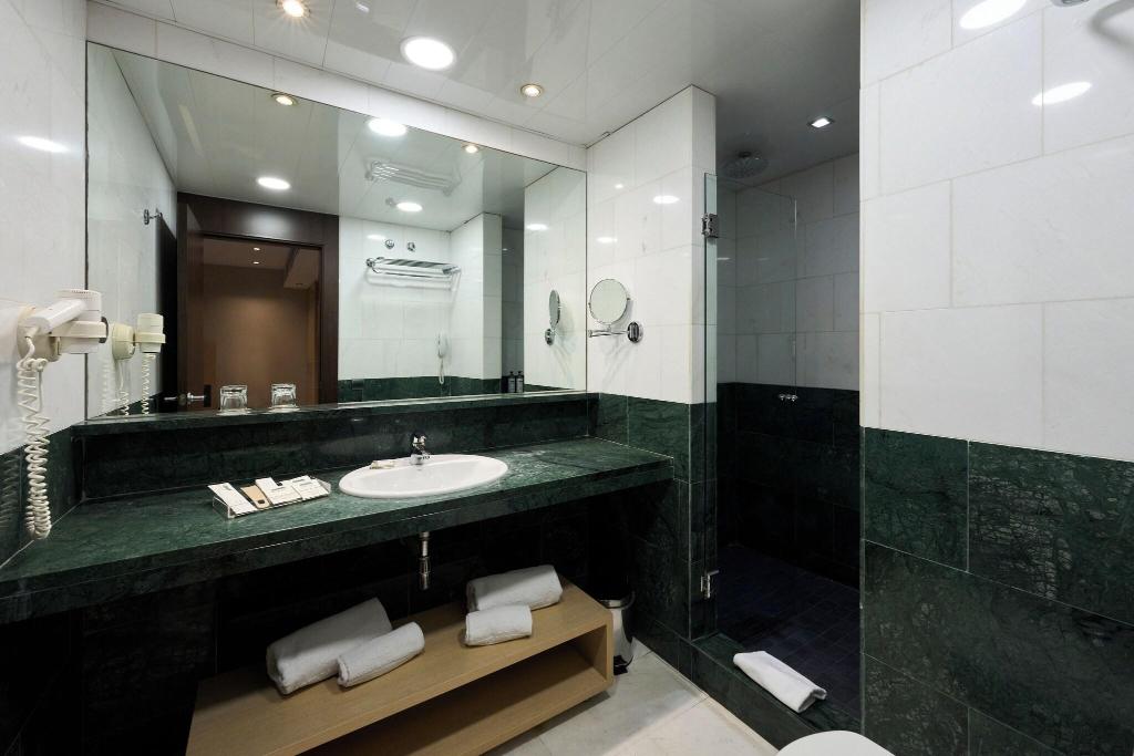 Hotel Catalonia Sagrada Familia, Spanien, Barcelona. Großes 1