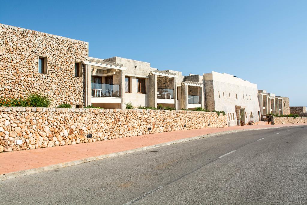 Hotel Menorca Binibeca by Pierre & Vacances Premium, Spanien, Binibeca. Großes 1
