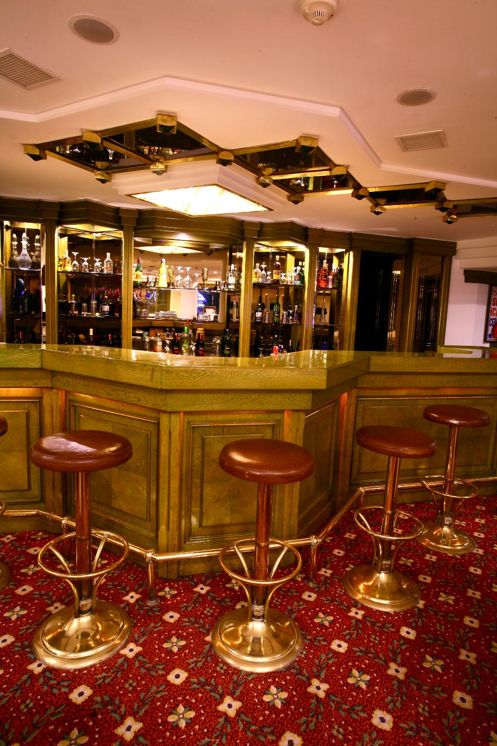 Istanbul Royal Hotel