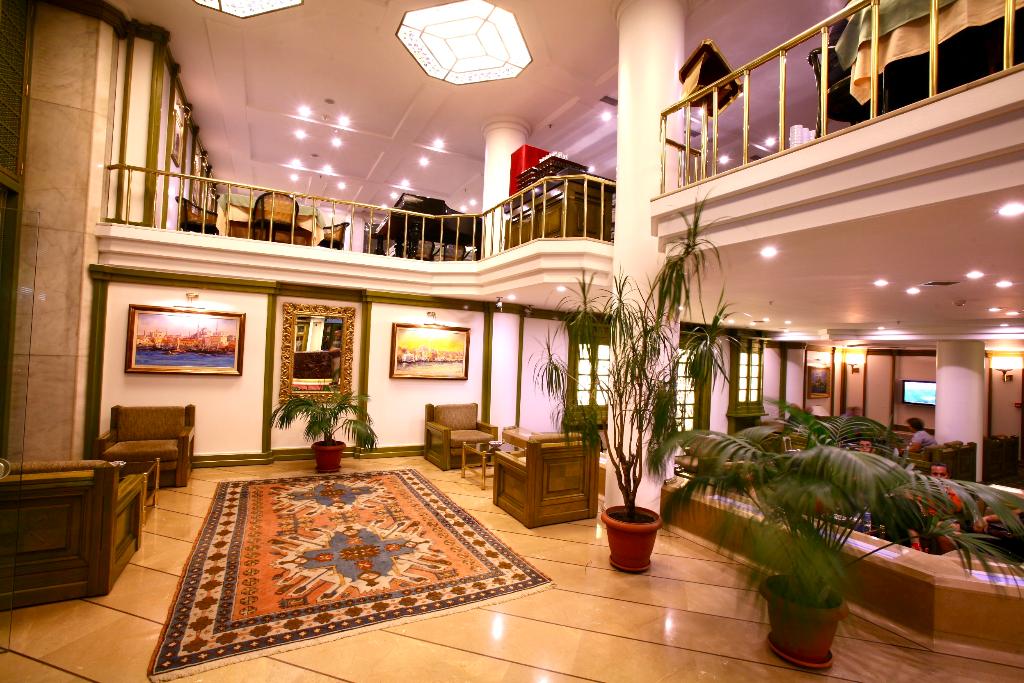 Istanbul Royal Hotel