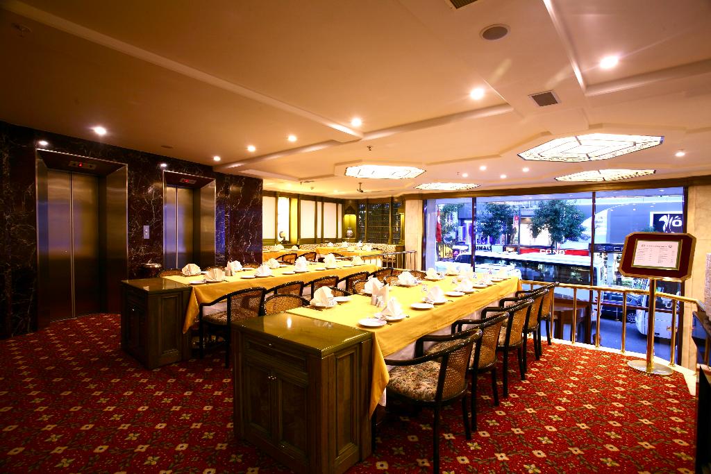 Istanbul Royal Hotel