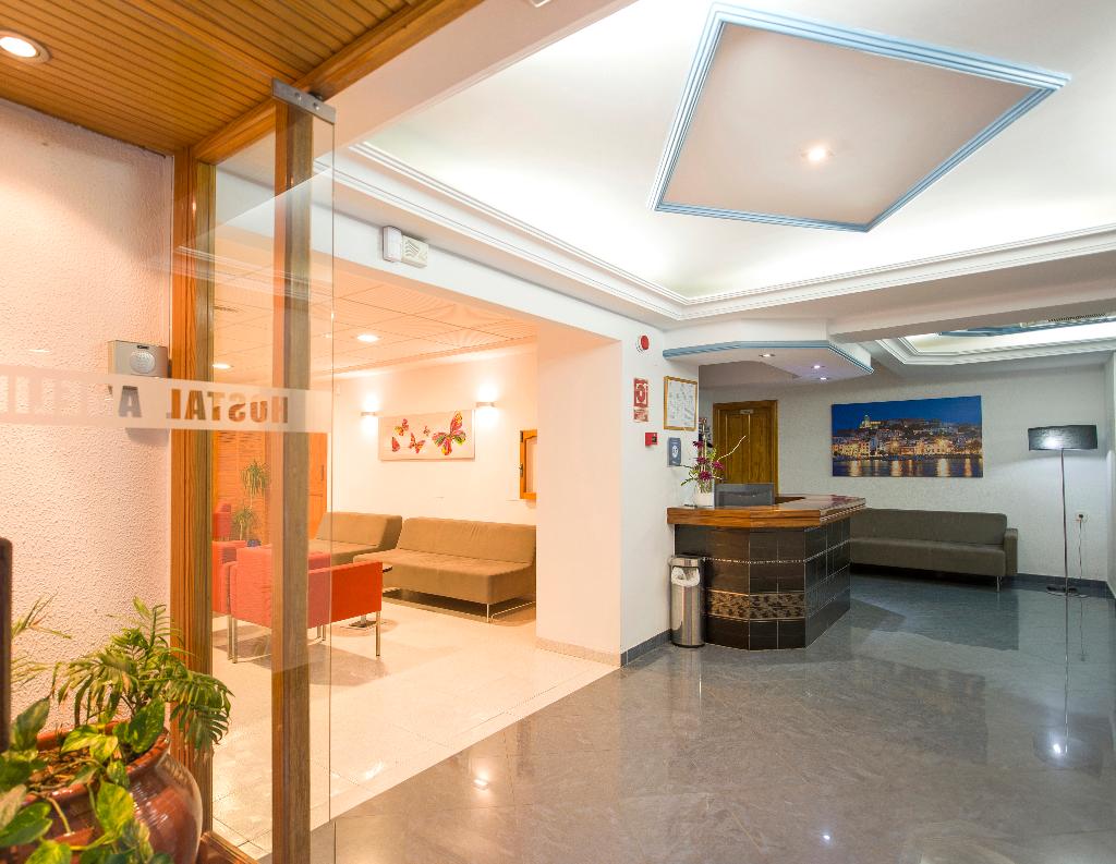 Hotel Hostal Adelino, Spanien, Sant Antoni de Portmany. Großes 6