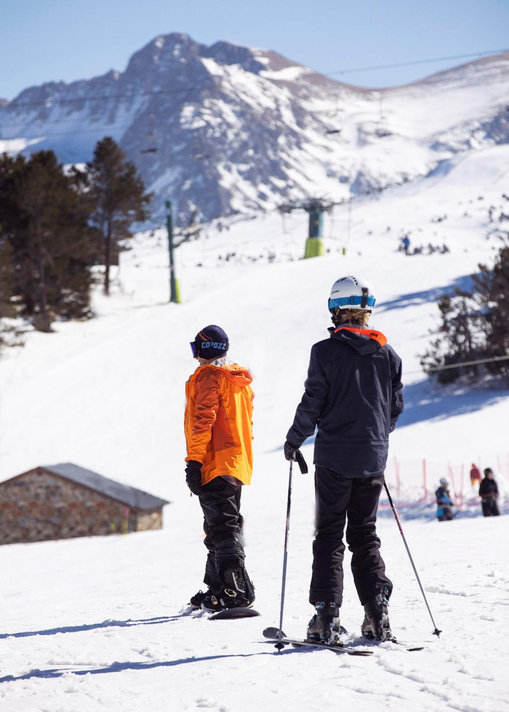 Hotel Oros - Sports and Entertainment