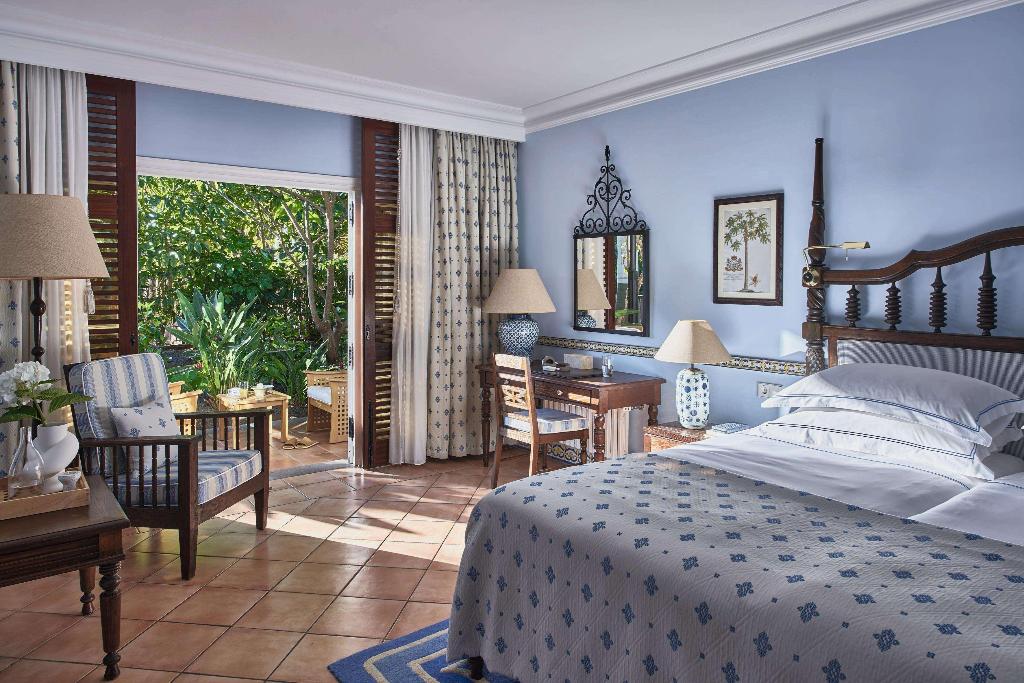 Seaside Grand Hotel Residencia