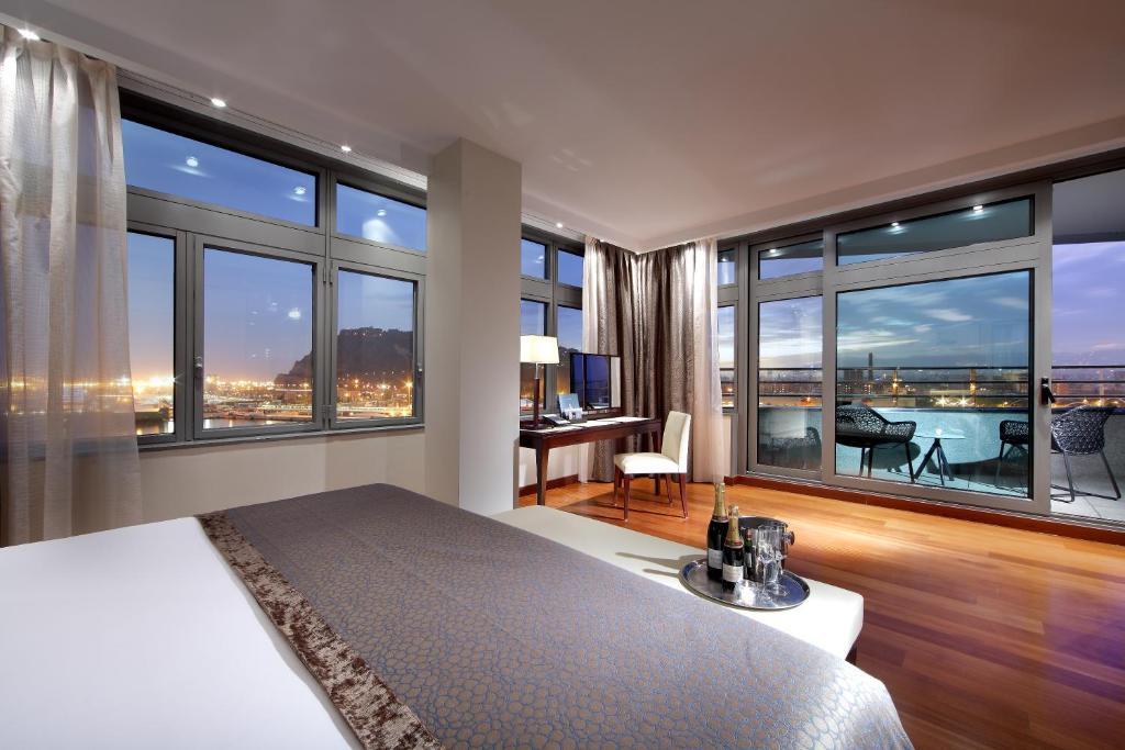 Imagem da galeria de Eurostars Grand Marina Gl
