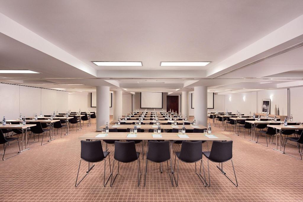 Imagem da galeria de Le Meridien Barcelona