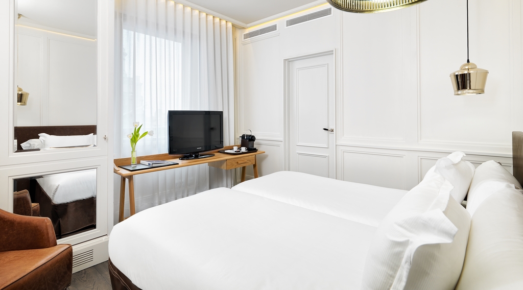 hotel-thumb