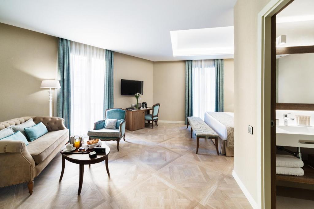 Imagem da galeria de Lamaro Hotel