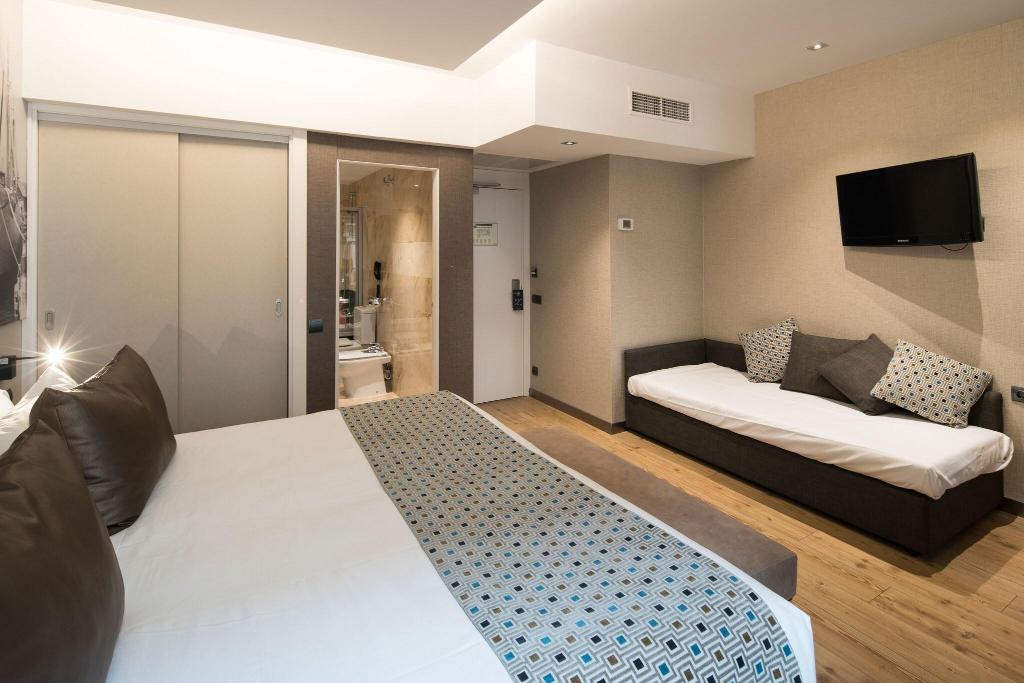 hotel-thumb