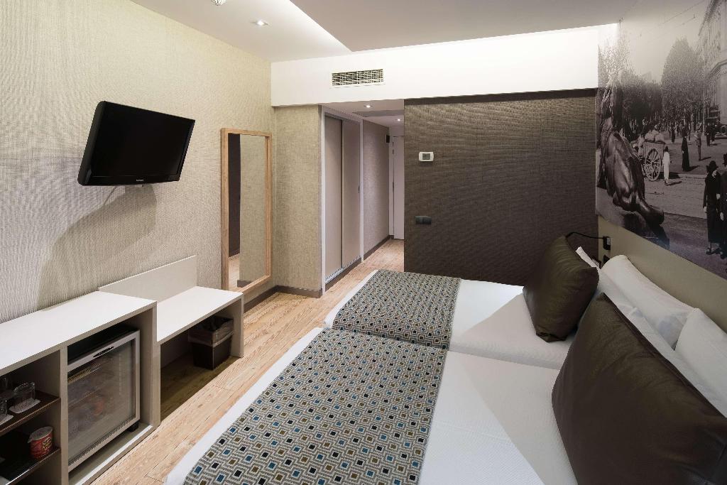 hotel-thumb