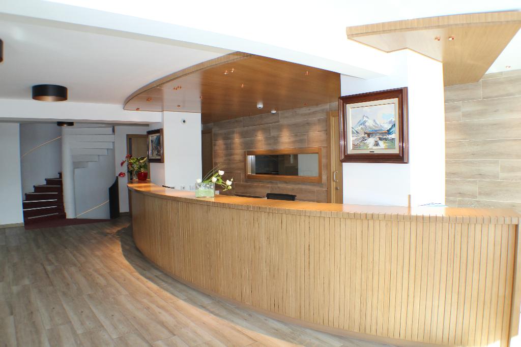 Kandahar - Lobby