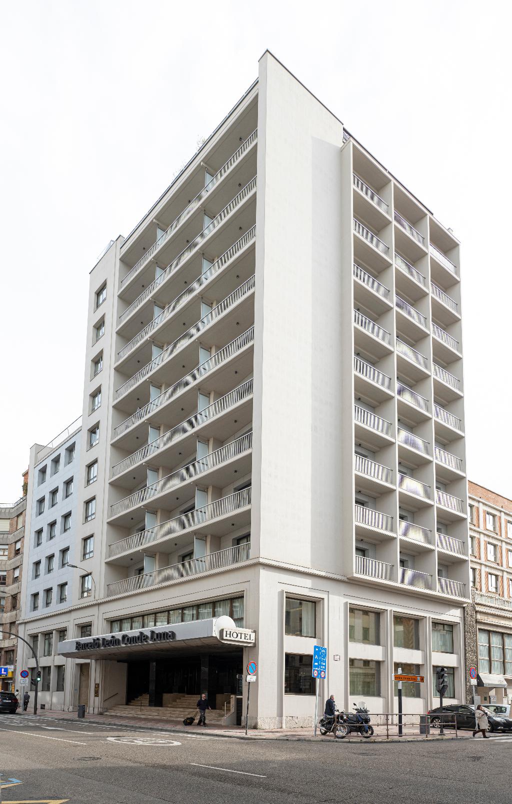 Barcelo Leon Conde Luna