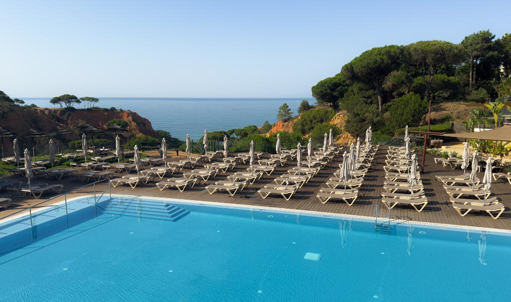 Gallribild av 3hb Falesia Beach