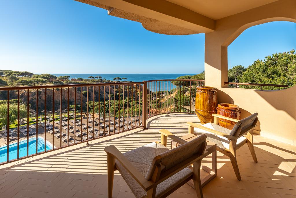 Gallribild av 3hb Falesia Beach