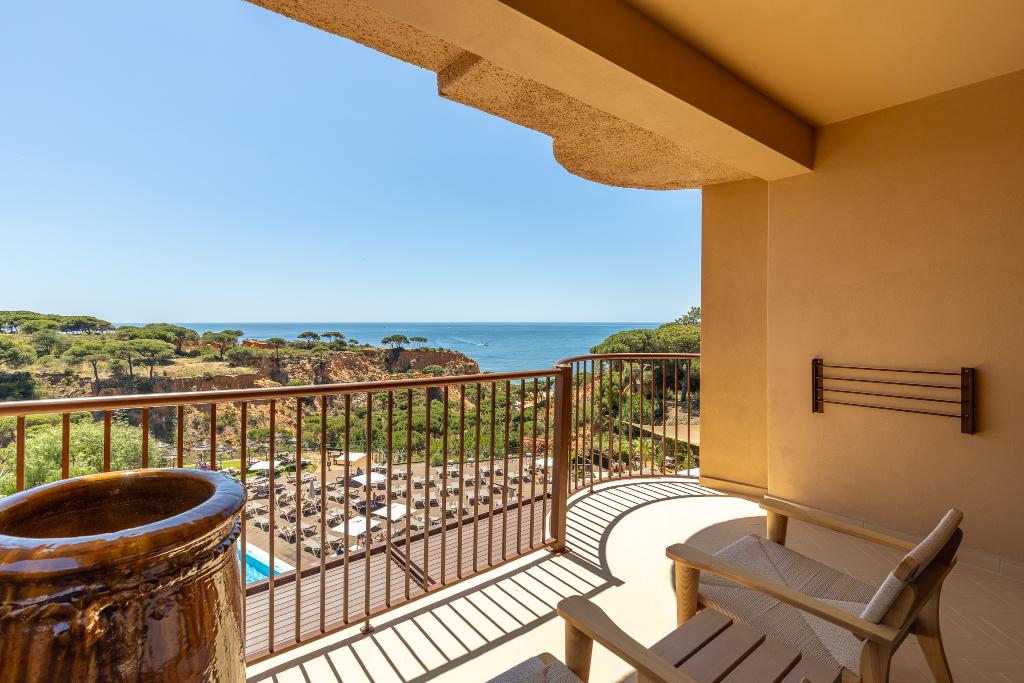 Gallribild av 3hb Falesia Beach