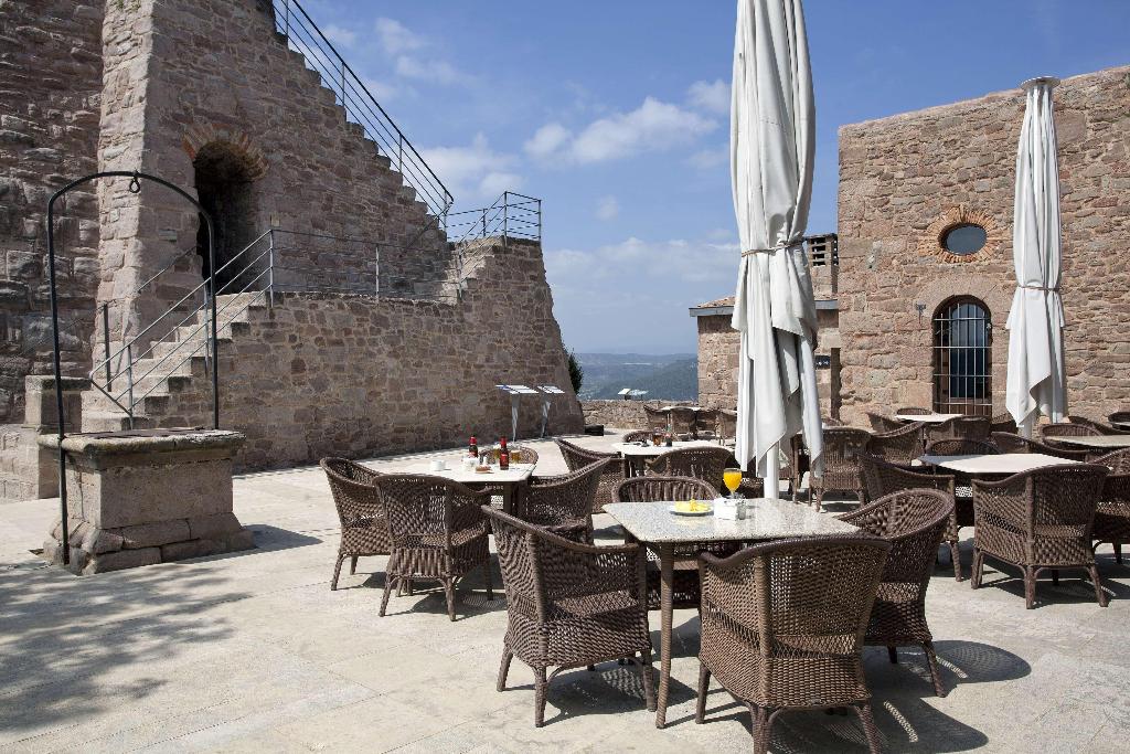 Parador de Cardona gallery photo 8