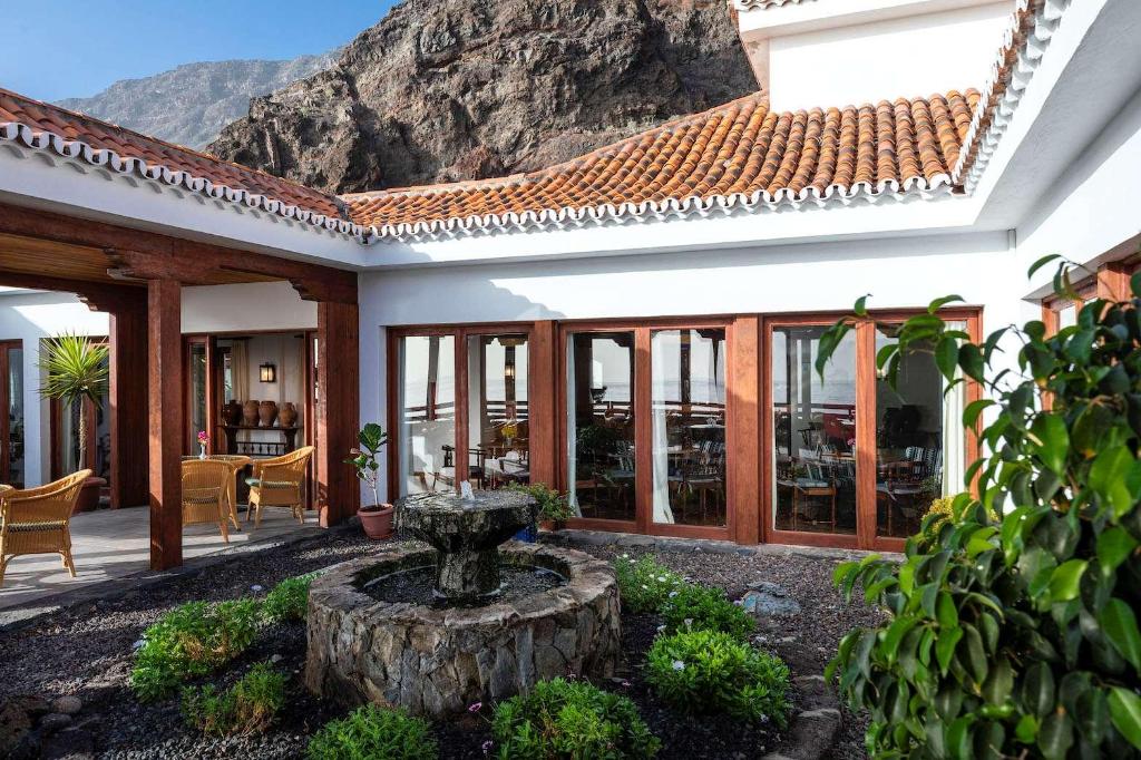 Parador de El Hierro gallery photo 8