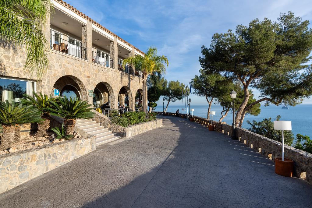 Parador de Malaga Gibralfaro photo 5