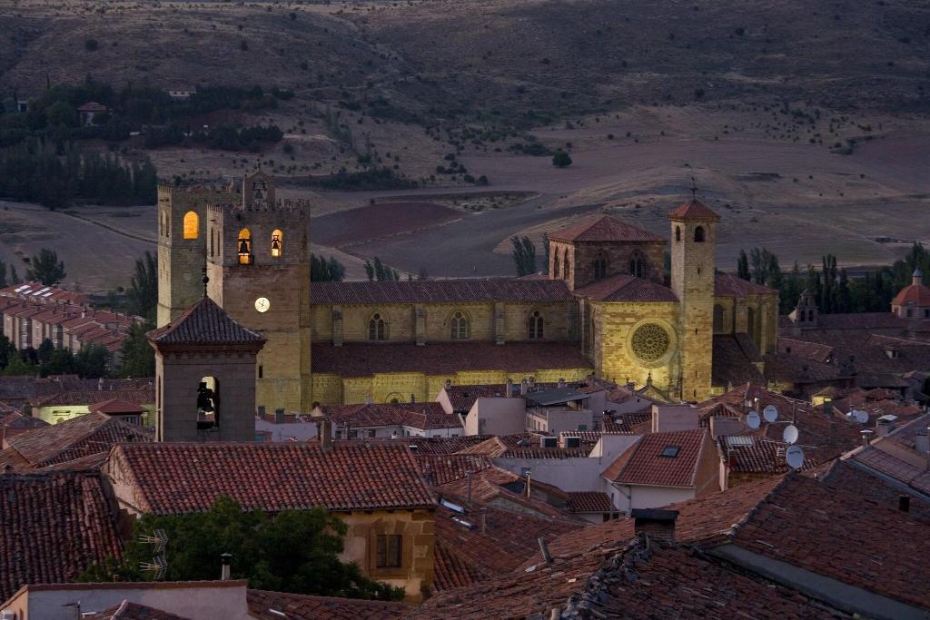 Parador de Siguenza gallery photo 8