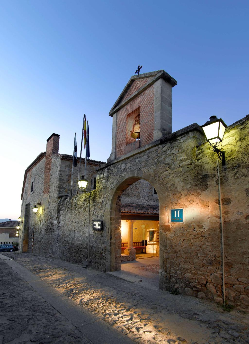 Parador de Trujillo gallery photo 10