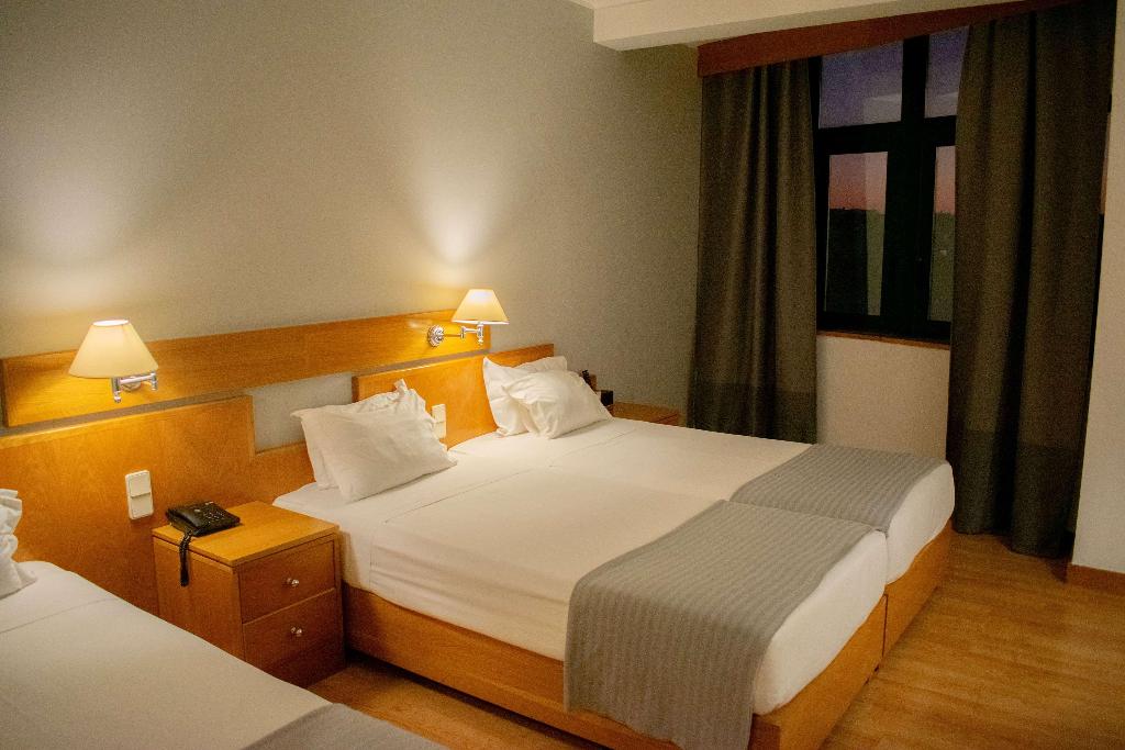 TRYP Montijo Parque Hotel