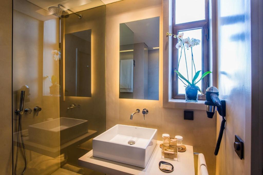 Hotel Hotel Dom Henrique Downtown, Portugal, Porto. Großes 1