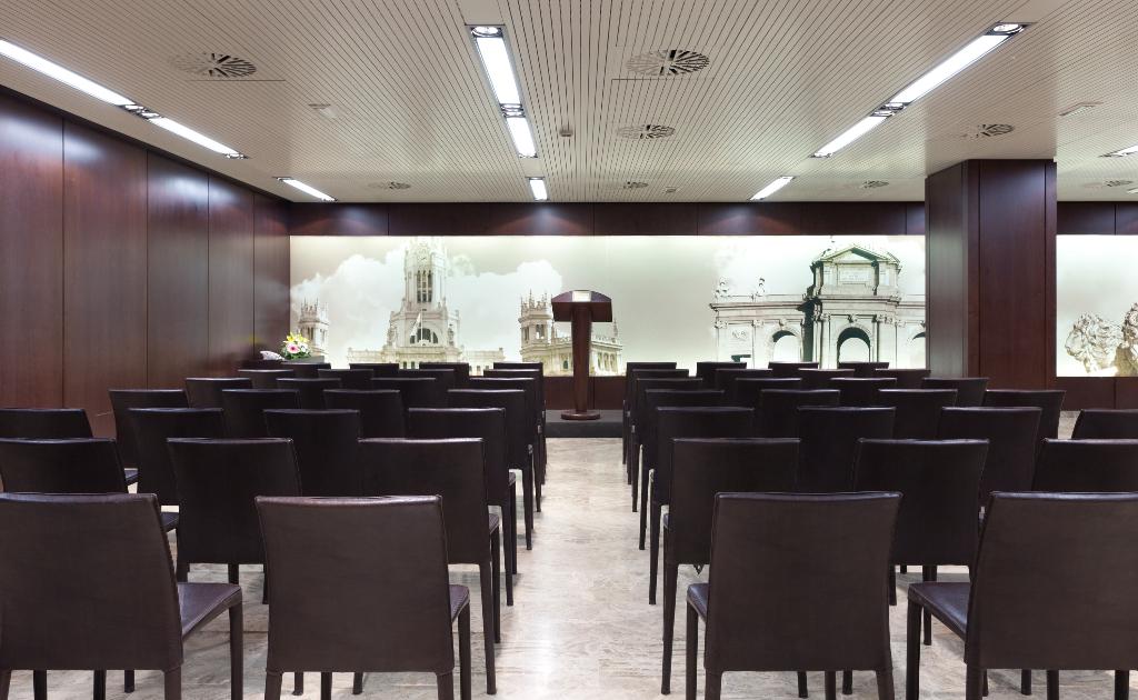 Hotel Santos Praga, Spanien, Madrid. Großes 24