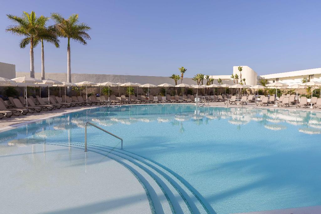 hotel-thumb