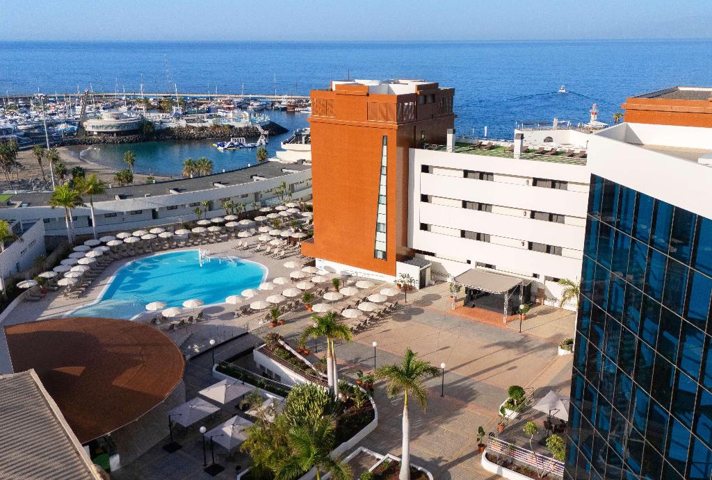 hotel-thumb