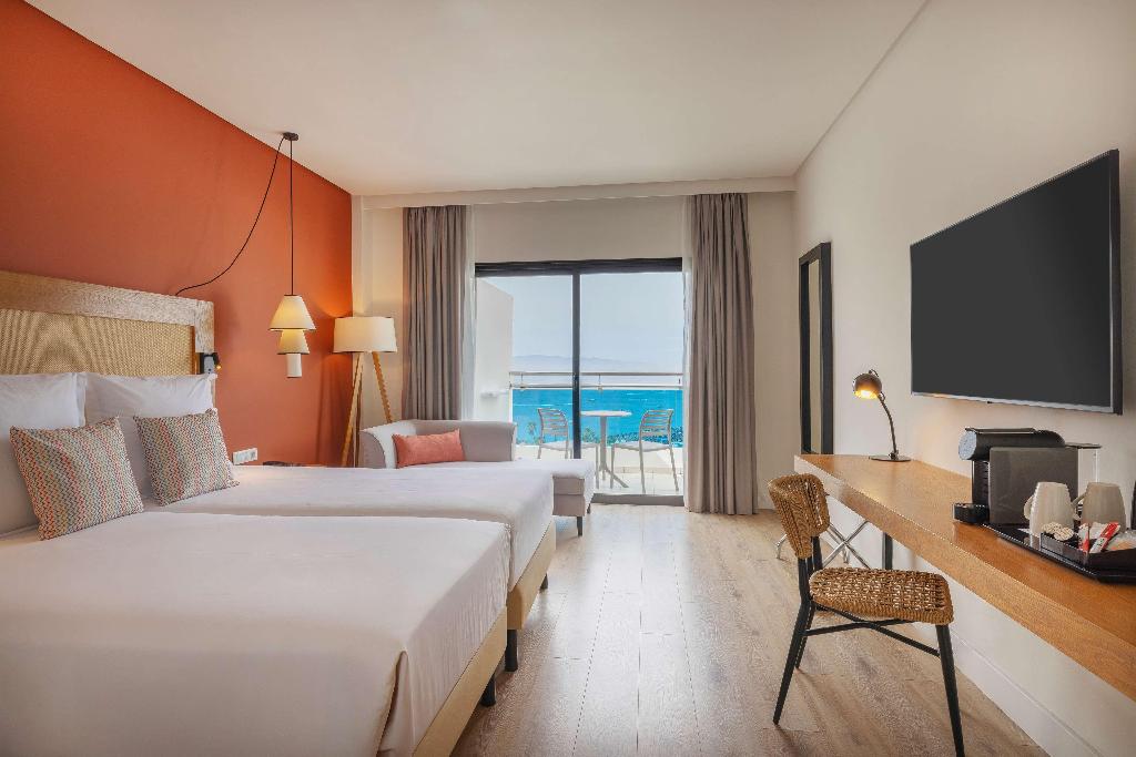 hotel-thumb