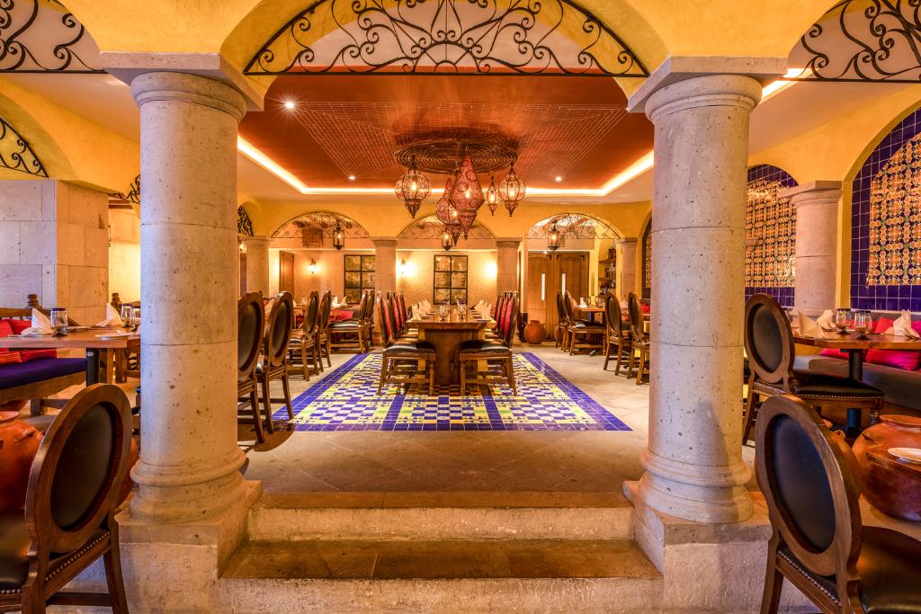 Sunscape Cancun Resort & Spa - All Inclusive - Sports and Entertainment