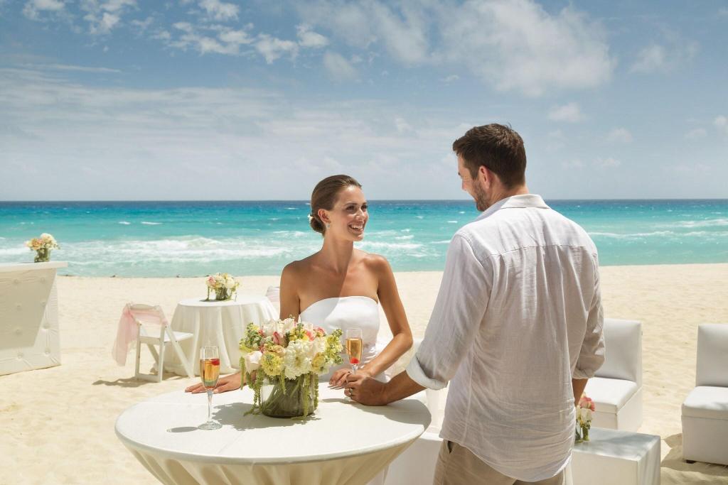 Sunscape Cancun Resort & Spa - All Inclusive - Conferences