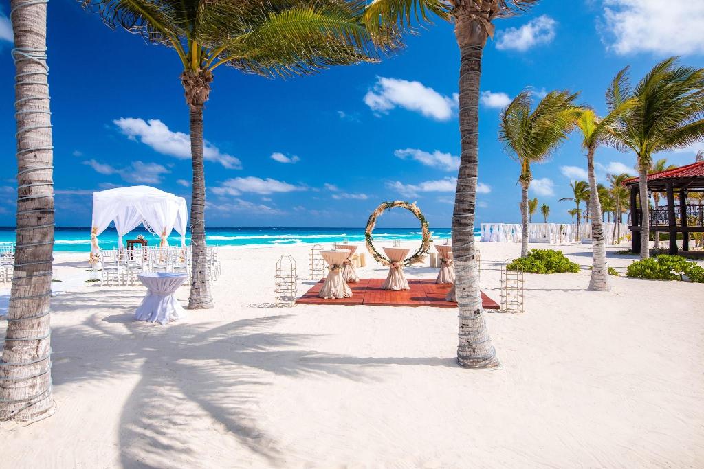Sunscape Cancun Resort & Spa - All Inclusive - Conferences