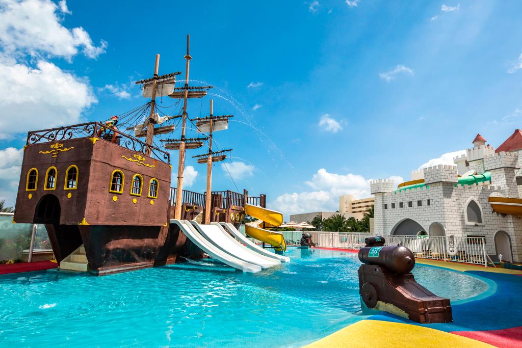 Sunscape Cancun Resort & Spa - All Inclusive - Pool
