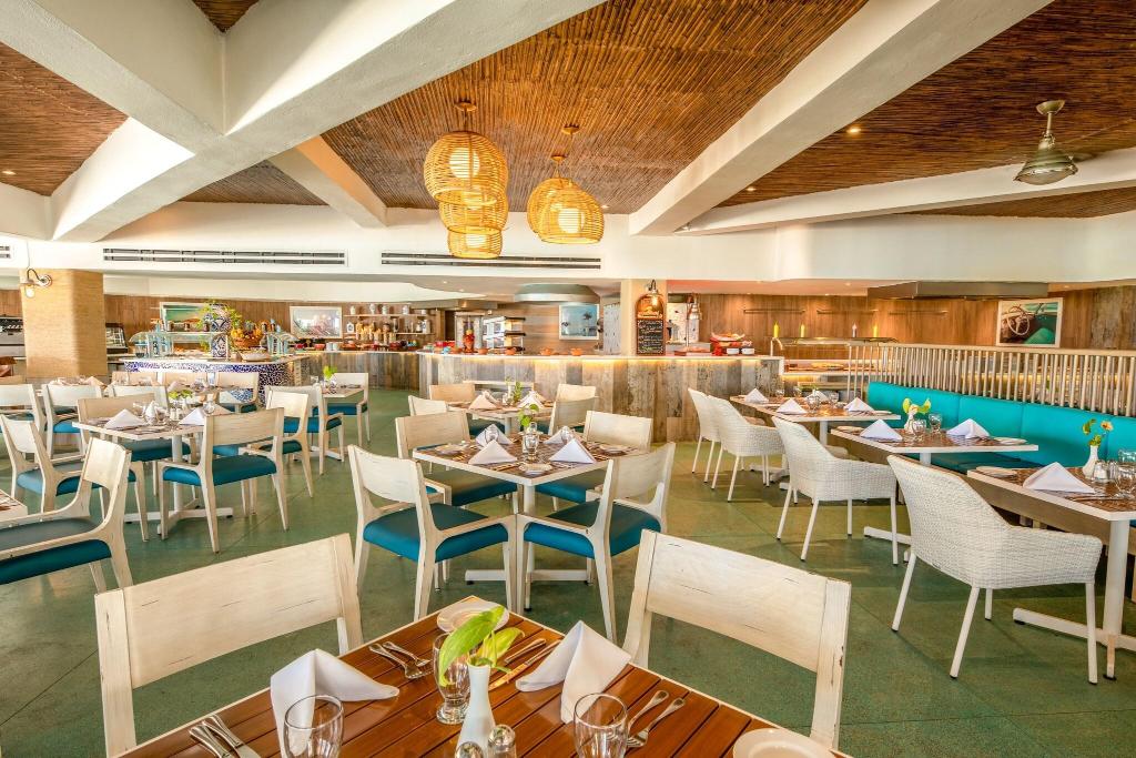 Sunscape Cancun Resort & Spa - All Inclusive - Restaurant